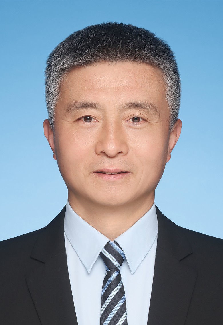曹小龙.jpg 曹小龙.jpg